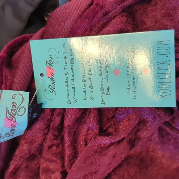 Rodeo Fox Velvet Dress NWT - Picture 5 of 5